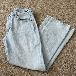 LIKE NEW Abercrombie Baggy Low Rise Jean Sz 27
